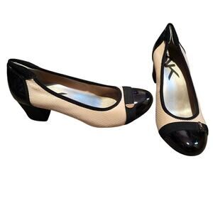 Women's Anne Klein Sport "Gerwyn" Black & Cream Slip On Pumps | Size 9